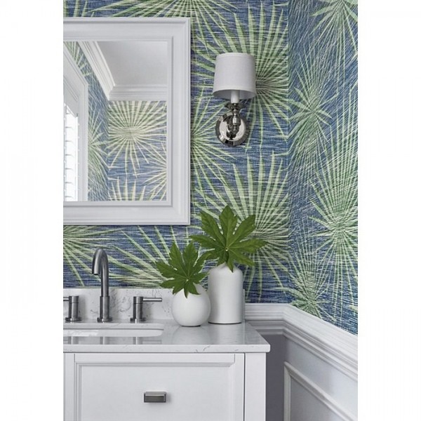 Papel Pintado Palm Frond T10144 Navy and White - THIBAUT