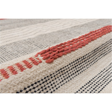 FARA COTTON CHENILLE RUG.