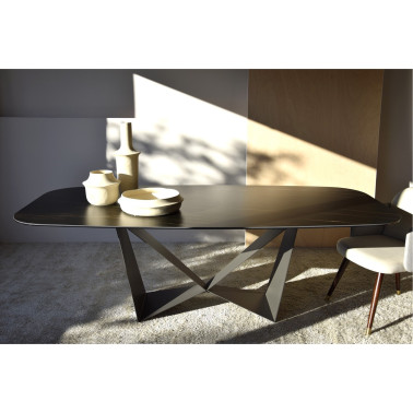 MESA COMEDOR CERAMICO MATE Y METAL REF. 34AC20863