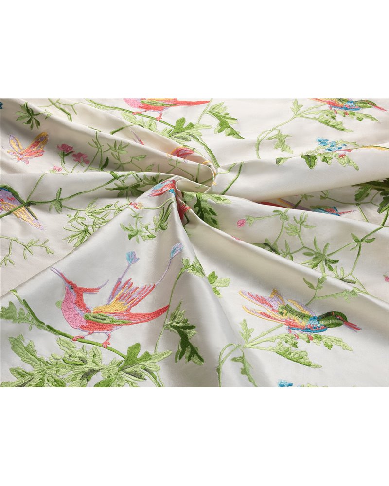 Hummingbirds 100% Silk Pearl F125-1003