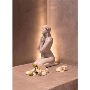 Figura feminina Paz interior