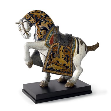 Sculpture Oriental horse....