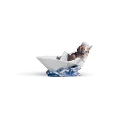 Figura perro Barco de papel