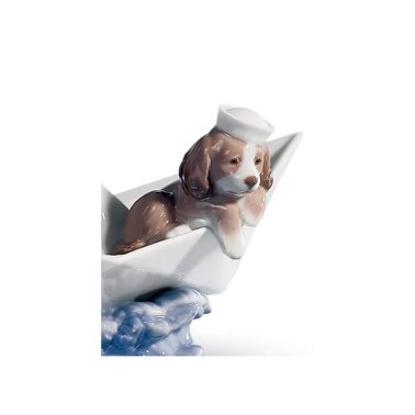 Figure dog Bateau en papier