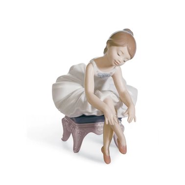 Figura Pequeña bailarina I