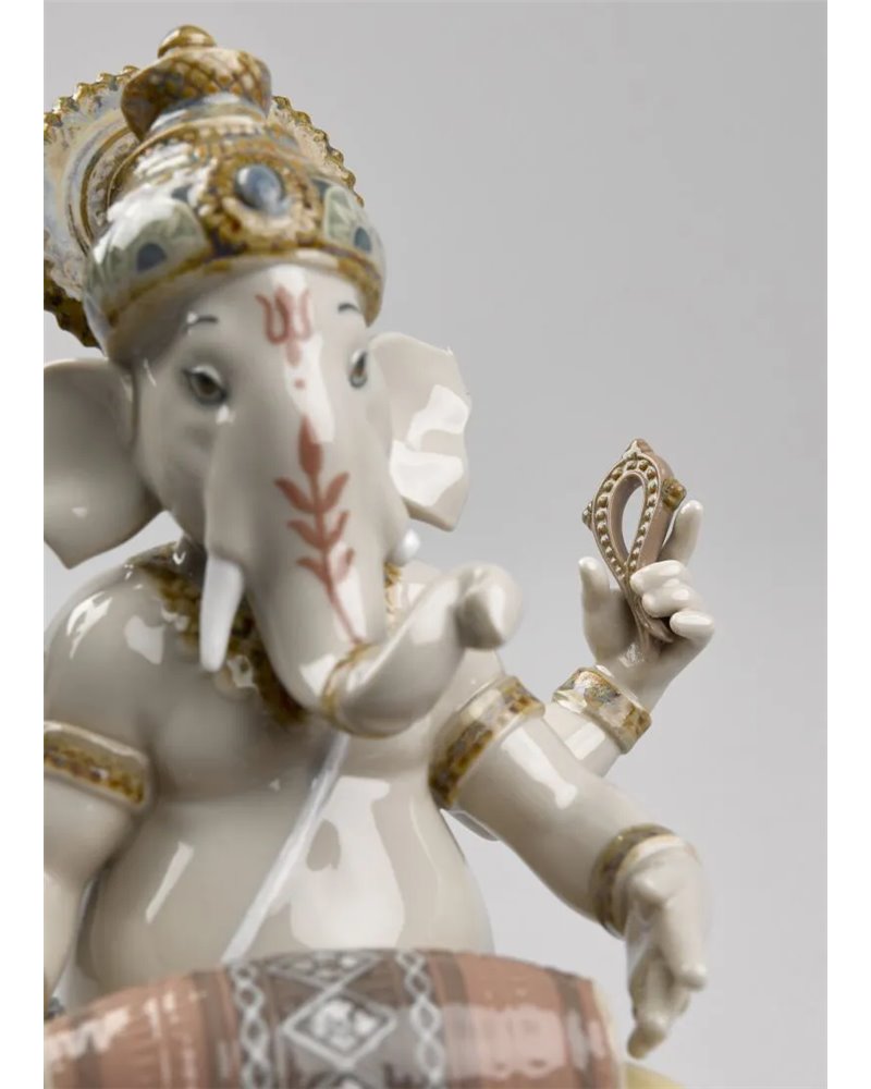 Figura Ganesha con mridangam